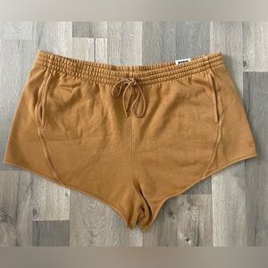 Pink Victoria’s Secret Ivy Fleece Curvy Hem Shorts - NWT - Size XXL